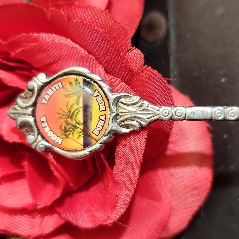 BORA BORA Tahiti Souvenir Spoon Silver Plated - Picture 3 of 9